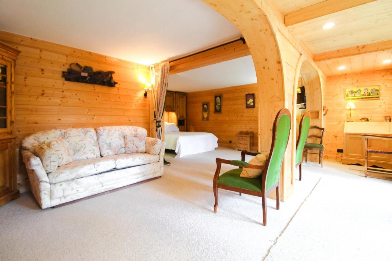 Charming 4-Bed Chalet, Mountain Views, Double Garage, Ev Point Villa Flaine Exteriör bild